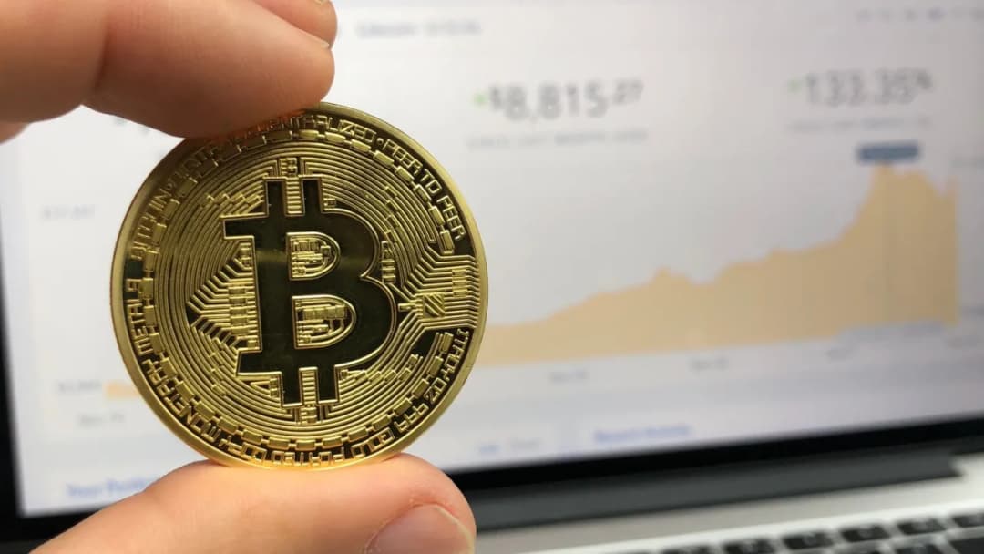 Czy kryptowaluty są opłacalne? Odkryj ryzyko i zyski inwestycji