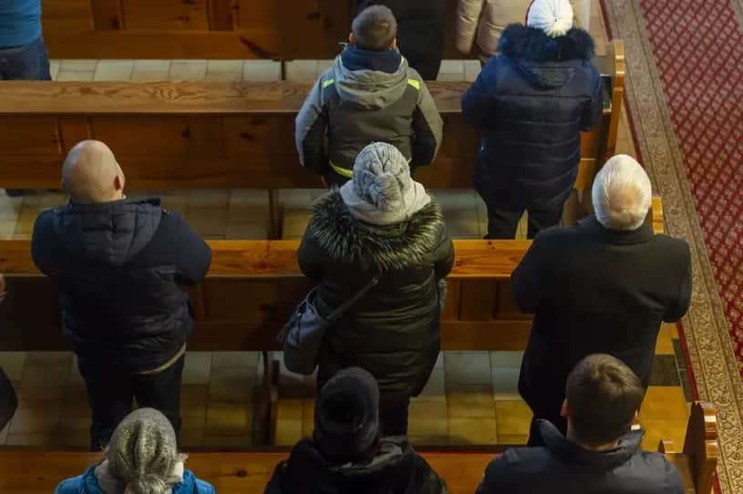 Kto płaci na fundusz kościelny? Zaskakujące fakty o finansowaniu